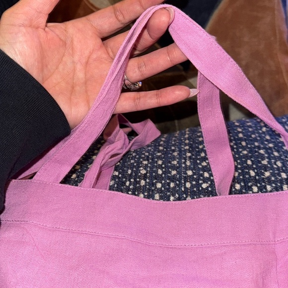 NWOT-Forever 21 Smocked Pink Tie-Back Crop Top Size Large - Picture 11 of 16